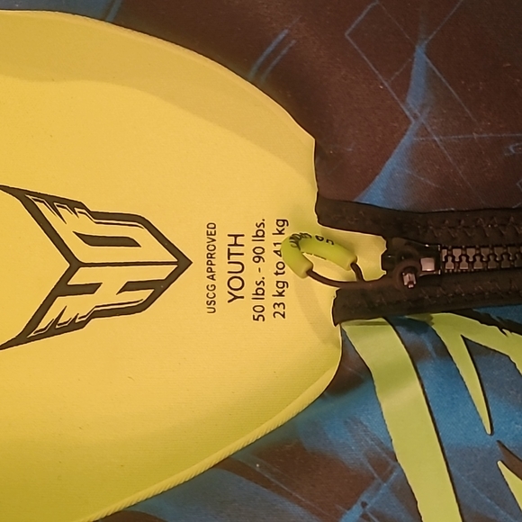 HO Sports Life Jacket Youth 50-90 lbs - Picture 3 of 8